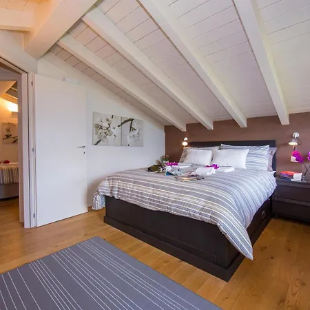 Bellavista Apartament *